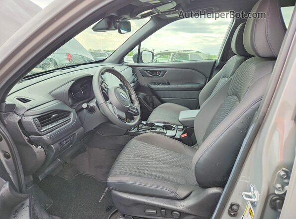 4S4SLDD63T3078308 2026 SUBARU FORESTER Gray Widok wnętrza z przodu