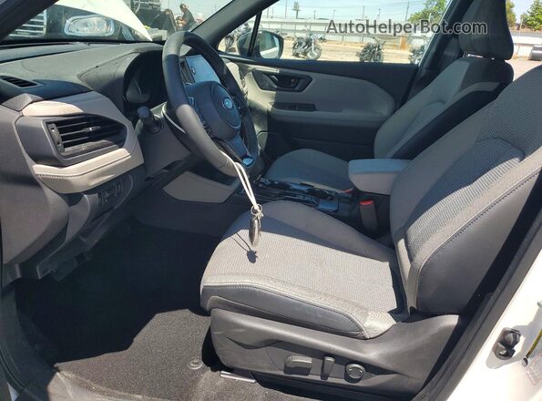 4S4SLDD65T3021561 2026 SUBARU FORESTER White Front interior view