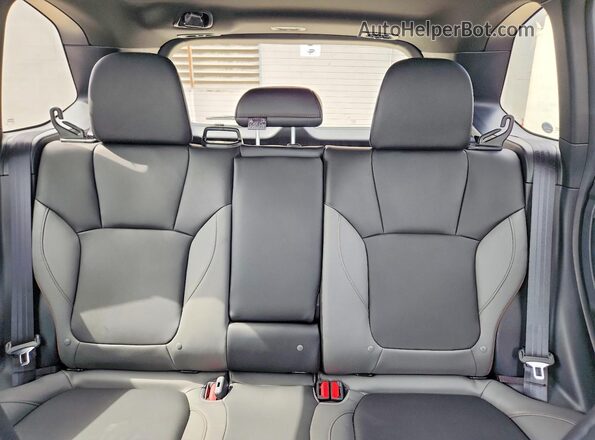 4S4SLDH66T3093900 2026 SUBARU FORESTER White Widok tylnych siedzeń