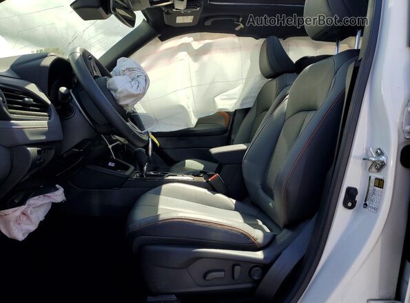 4S4SLDH67T3009406 2026 SUBARU FORESTER White წინა სალონის ხედი