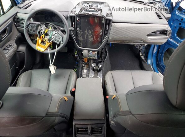 4S4SLDL62T3030221 2026 SUBARU FORESTER Blue წინა პანელის ხედი
