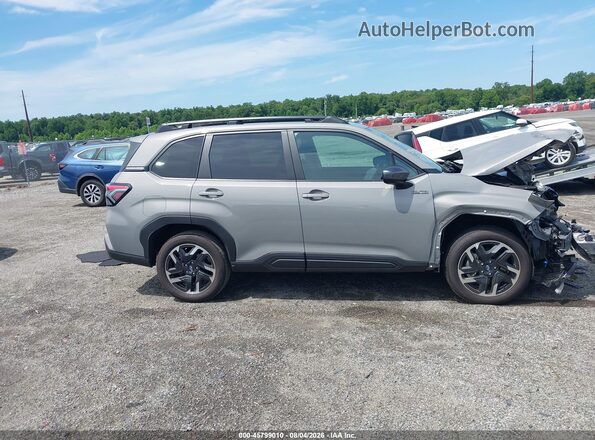 4S4SLSE74T3069063 2026 SUBARU FORESTER Gray Սալոնի 360 աստիճան տեսք