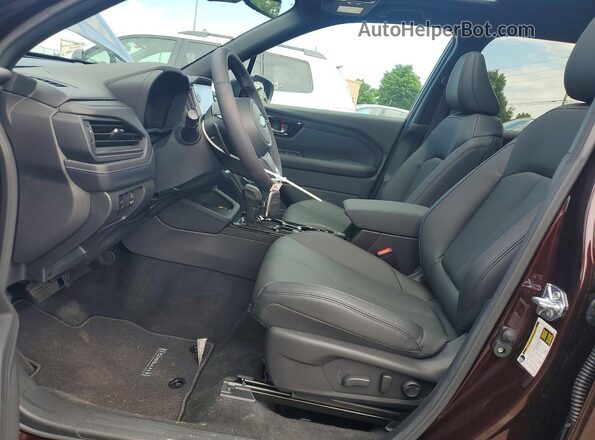 4S4SLSR76T3107256 2026 SUBARU FORESTER Burgundy Widok wnętrza z przodu