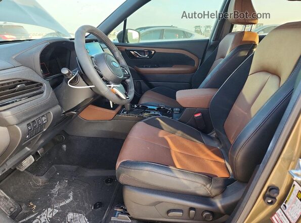 4S4SLST71T3068343 2026 SUBARU FORESTER Green Front interior view