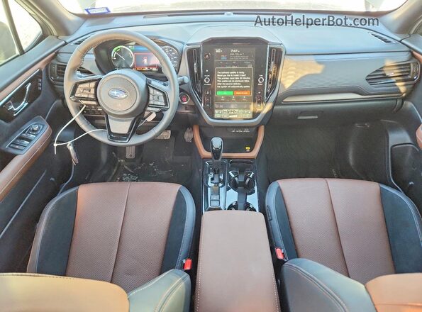 4S4SLST71T3068343 2026 SUBARU FORESTER Green Dashboard view
