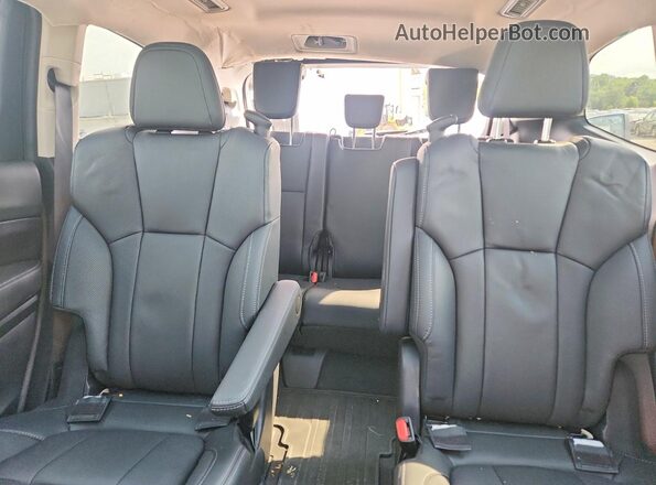 4S4WMAGD0T3418652 2026 SUBARU ASCENT Gray Հետևի նստատեղերի տեսք