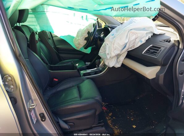 4S4WMAPD2L3425960 2020 SUBARU ASCENT Silver Widok wnętrza z przodu
