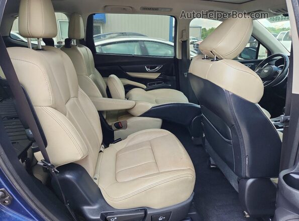 4S4WMAPD4K3482529 2019 SUBARU ASCENT Blue Rear interior view