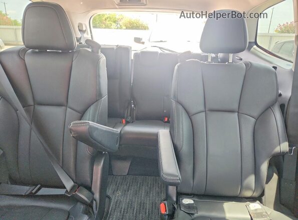 4S4WMAPD8N3438473 2022 SUBARU ASCENT Red Widok tylnych siedzeń