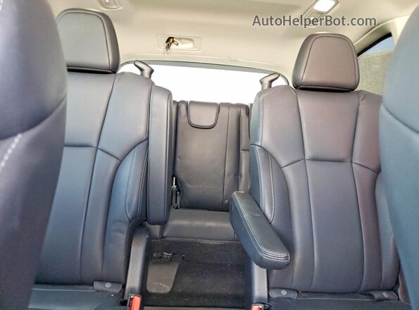4S4WMAUD4P3419328 2023 SUBARU ASCENT White უკანა სავარძლების ხედი