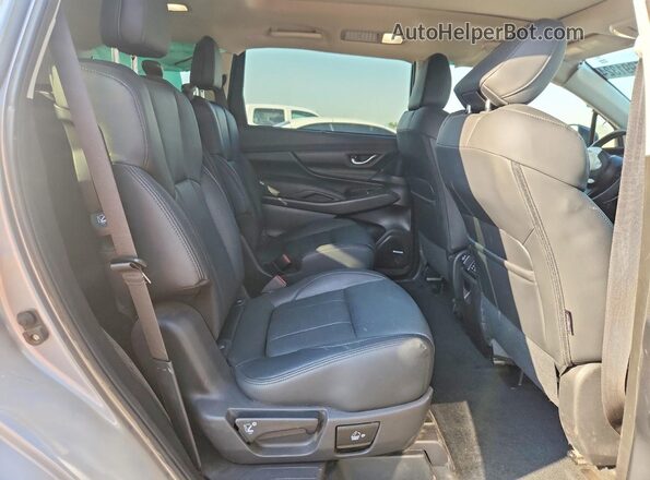 4S4WMAWD2S3446145 2025 SUBARU ASCENT Silver Vista de los asientos traseros