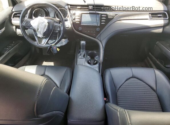 4T1B11HK1KU843634 2019 TOYOTA CAMRY White Widok deski rozdzielczej
