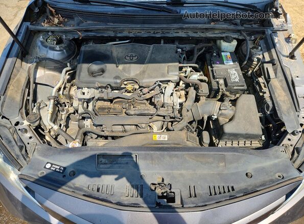 4T1B11HK2JU077315 2018 TOYOTA CAMRY Gray Widok wnętrza z tyłu