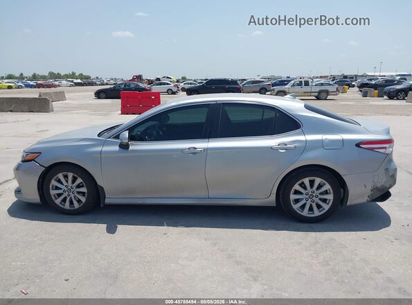 4T1B11HK7KU249470 2019 TOYOTA CAMRY Silver Vista interior de 360 grados