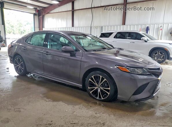 4T1B11HKXJU626713 2018 TOYOTA CAMRY Gray წინა მარჯვენა