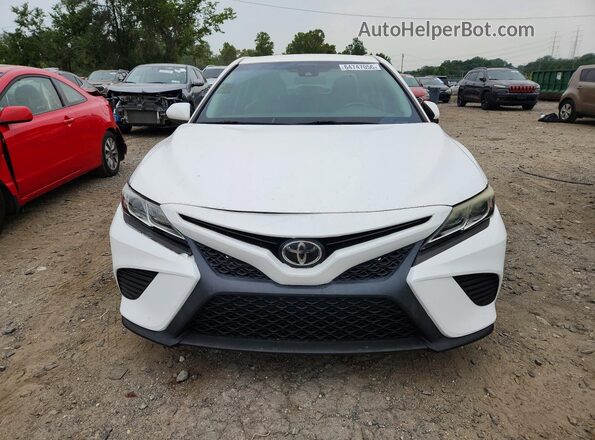 4T1B11HKXJU639526 2018 TOYOTA CAMRY White Դիմացի տեսք