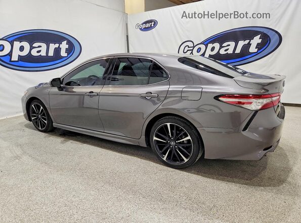 4T1B61HK2JU076909 2018 TOYOTA CAMRY Gray Tył lewy