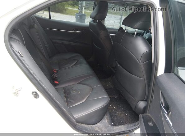 4T1B61HK5JU088942 2018 TOYOTA CAMRY Белый Вид наклейки с VIN-кодом