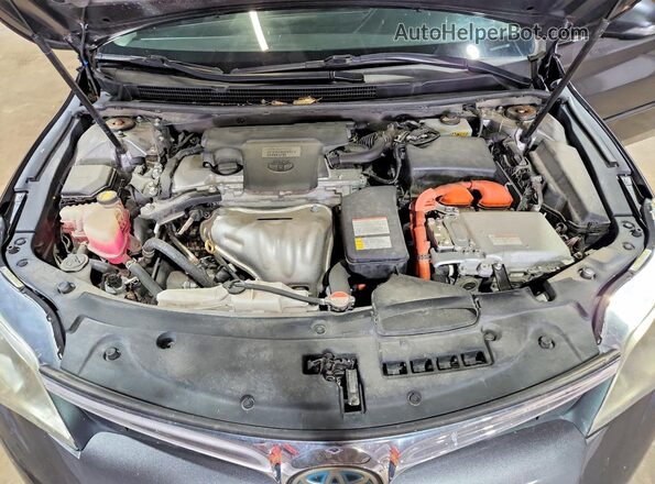 4T1BD1EB2GU053326 2016 TOYOTA AVALON Gray Rear interior view