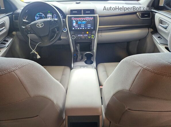 4T1BD1FK4GU190671 2016 TOYOTA CAMRY Серый Вид панели приборов
