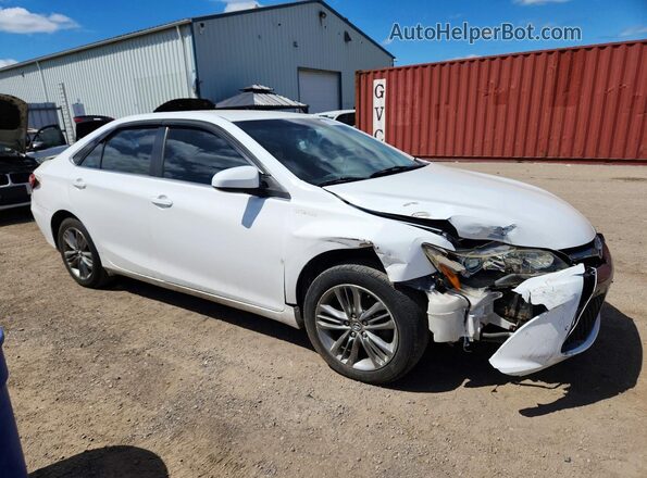 4T1BD1FKXHU201142 2017 TOYOTA CAMRY Белый Передняя правая четверть
