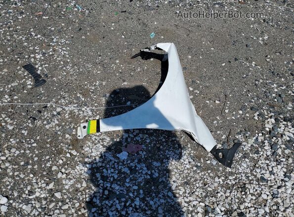 4T1BF1FK0GU160559 2016 TOYOTA CAMRY White Engine compartment view