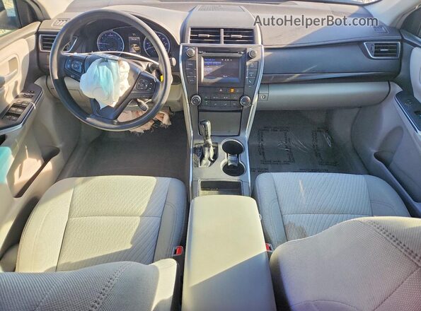 4T1BF1FK0GU179614 2016 TOYOTA CAMRY Белый Вид панели приборов