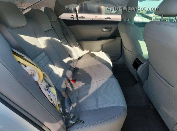 4T1BF1FK0GU179614 2016 TOYOTA CAMRY Белый Вид задних сидений