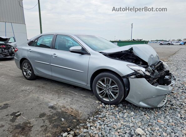 4T1BF1FK0GU252562 2016 TOYOTA CAMRY Silver Front right