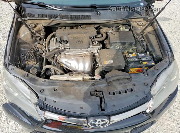 4T1BF1FK0GU601154 2016 TOYOTA CAMRY Black Rear interior view