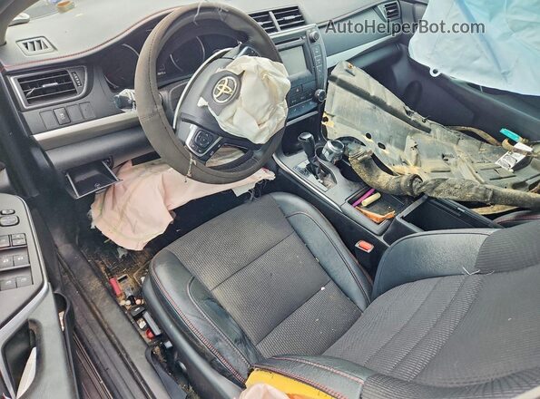 4T1BF1FK0HU720694 2017 TOYOTA CAMRY Charcoal Dashboard view