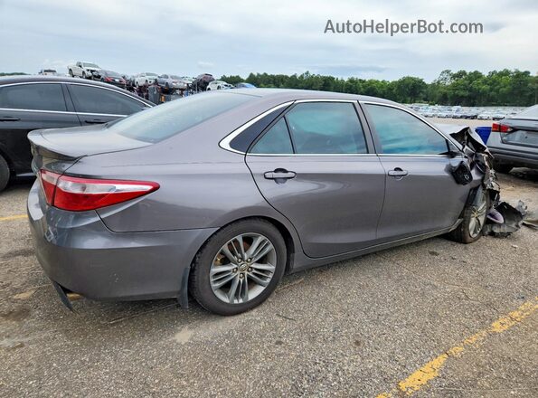 4T1BF1FK0HU720694 2017 TOYOTA CAMRY Charcoal Rear right