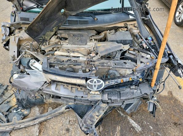 4T1BF1FK0HU720694 2017 TOYOTA CAMRY Charcoal Rear interior view
