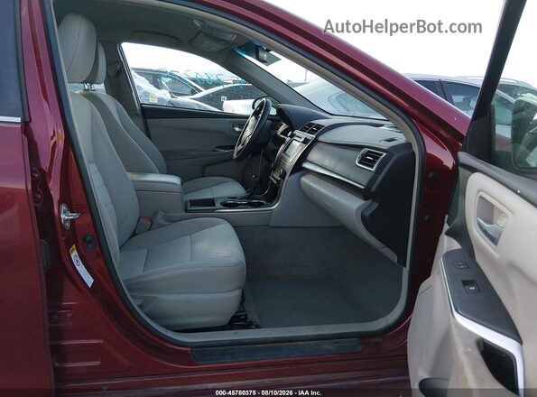 4T1BF1FK1GU539330 2016 TOYOTA CAMRY Red Front interior view