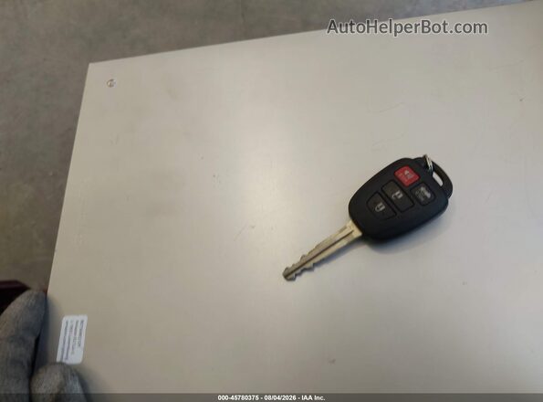 4T1BF1FK1GU539330 2016 TOYOTA CAMRY Red Dashboard view