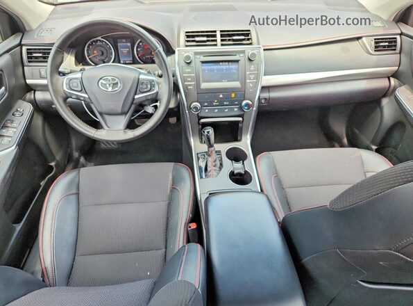 4T1BF1FK1HU805088 2017 TOYOTA CAMRY Gray Вид панелі приладів