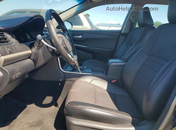 4T1BF1FK1HU813384 2017 TOYOTA CAMRY Черный Вид салона спереди