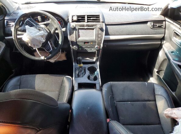 4T1BF1FK2GU134660 2016 TOYOTA CAMRY Silver Առջևի վահանակի տեսք