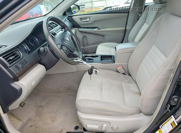 4T1BF1FK2GU156979 2016 TOYOTA CAMRY Black Front interior view