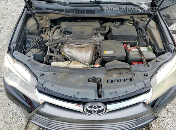 4T1BF1FK2GU156979 2016 TOYOTA CAMRY Black Rear interior view