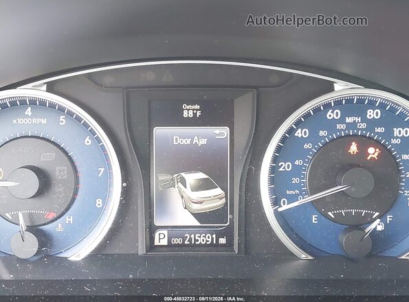 4T1BF1FK2GU164645 2016 TOYOTA CAMRY Silver 