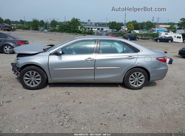 4T1BF1FK2GU164645 2016 TOYOTA CAMRY Silver 