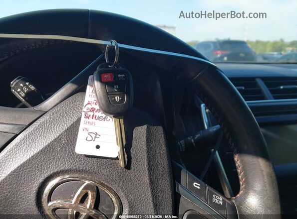 4T1BF1FK2GU208160 2016 TOYOTA CAMRY Silver Dashboard view
