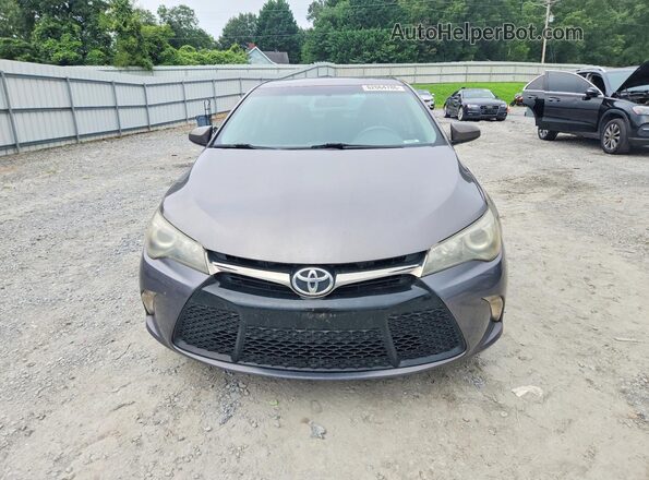 4T1BF1FK2GU228022 2016 TOYOTA CAMRY Gray Вид спереду