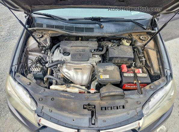 4T1BF1FK2GU228022 2016 TOYOTA CAMRY Gray Вид задньої частини салону