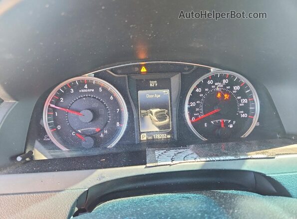 4T1BF1FK2GU230143 2016 TOYOTA CAMRY Black Вид щитка приладів