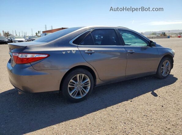 4T1BF1FK2GU231129 2016 TOYOTA CAMRY Gray Trasero derecho