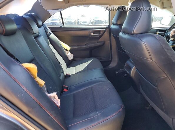 4T1BF1FK2GU231129 2016 TOYOTA CAMRY Gray Vista de los asientos traseros
