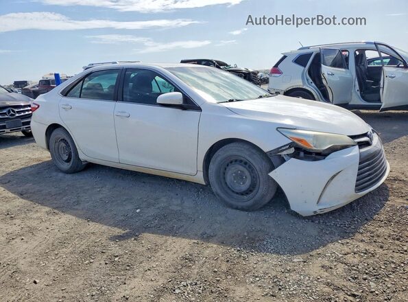4T1BF1FK2GU239795 2016 TOYOTA CAMRY White Передня права чверть