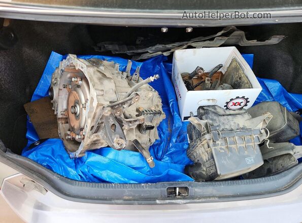 4T1BF1FK2GU241191 2016 TOYOTA CAMRY Gray Widok komory silnika